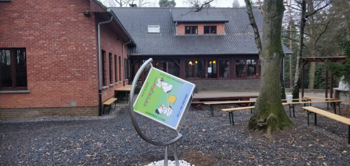 Inhuldiging van de “Dobbelsteen van de Vrede” in Rotselaar