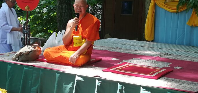 Les festivités de VESAK au temple bouddhiste de Waterloo