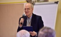 “Opgaan in de menigte zodat deze doordrenkt raakt van God”