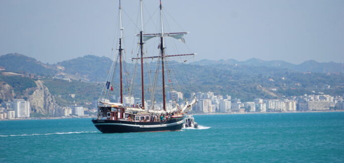 Le périple du Med25 Bel Espoir