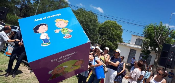 Inauguración del dado de la paz en Alta Gracia (Córdoba)