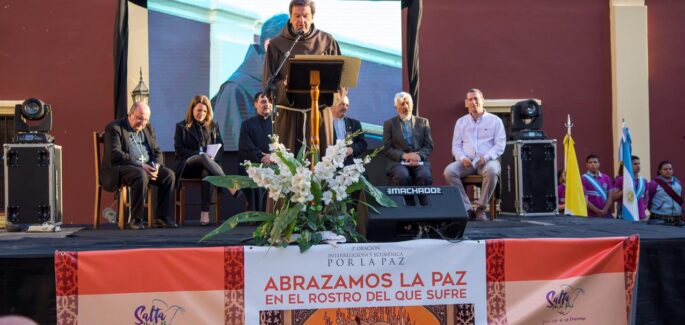 Abrazar la paz en el rostro del que sufre