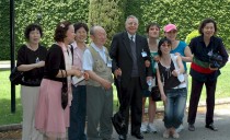 Gruppo del Movimento parrocchiale con Don Raggio