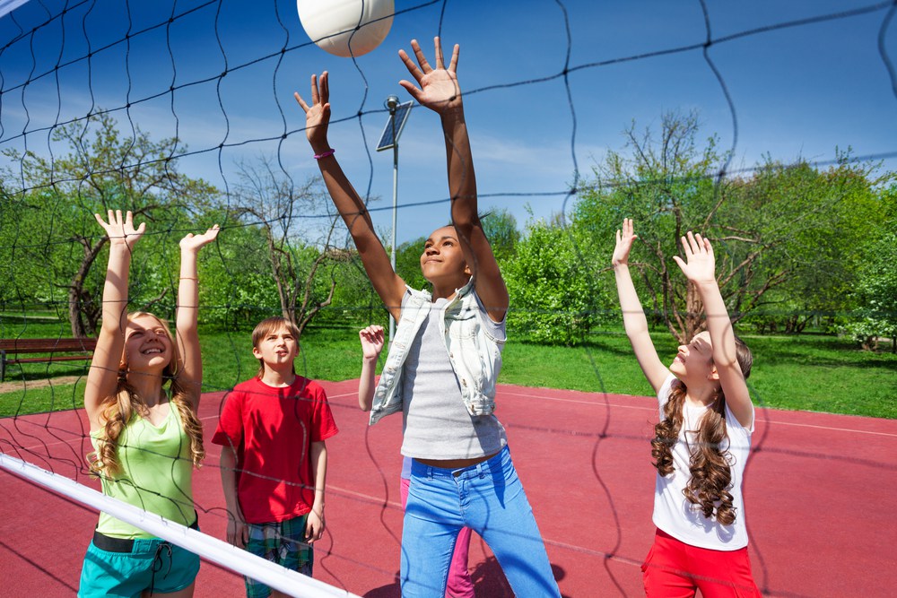 Volleyball-kids-1