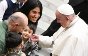 Amoris Laetitia: accompagnare facendo strada insieme