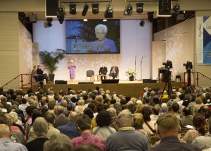 Focolare president, Maria Voce, addresses ecumenical gathering.