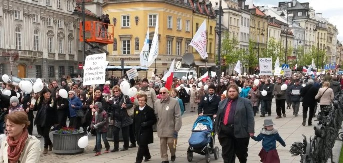 „Człowiek miłosierny życiu zawsze wierny” – refleksje z marszu świętości życia