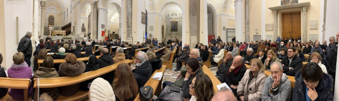 El Padre Cosimino Fronzuto: juntos en la parroquia y comprometiéndose con la ciudad