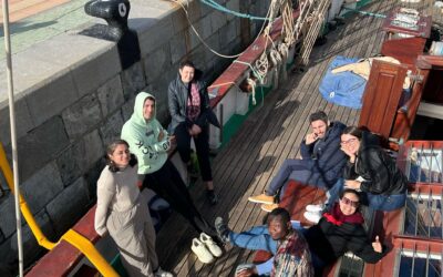 En la misma barca: un viaje hacia la paz