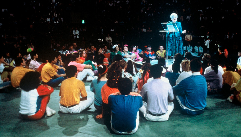 Chiara Lubich no Genfest 1990