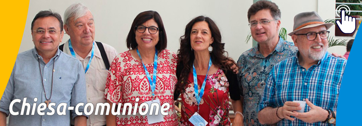 Chiesa-comunione--IT