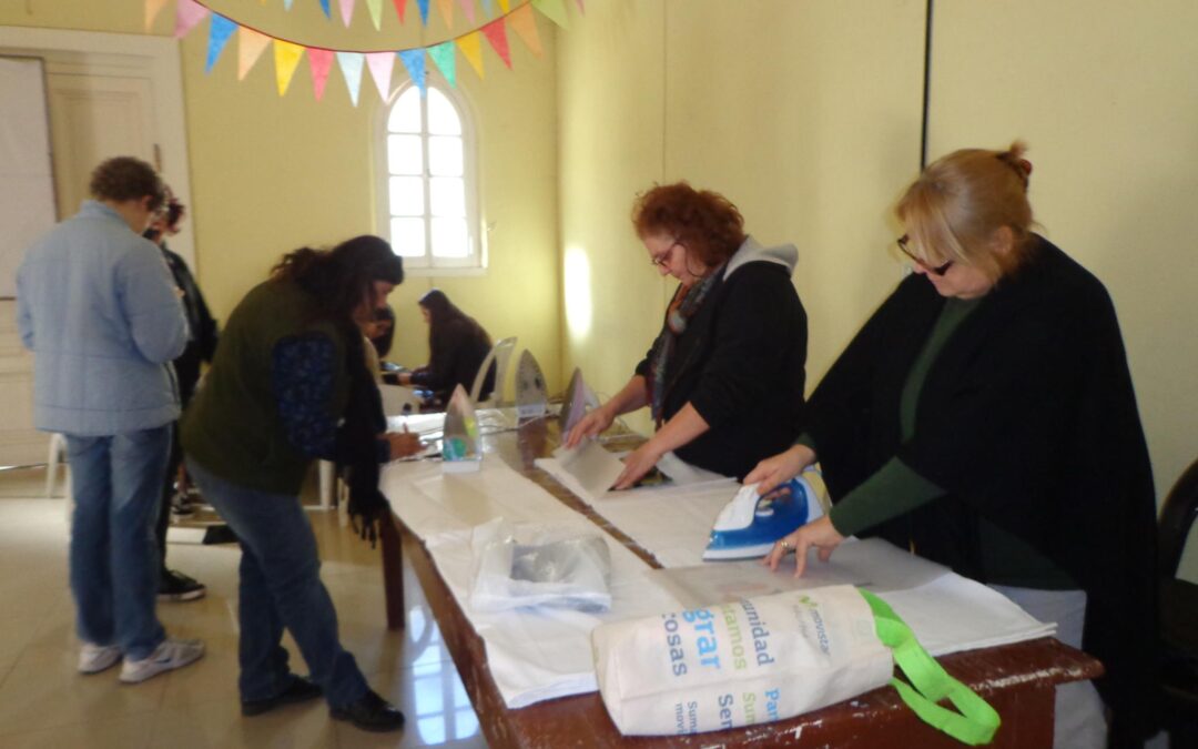 Argentina: a community at the outskirts