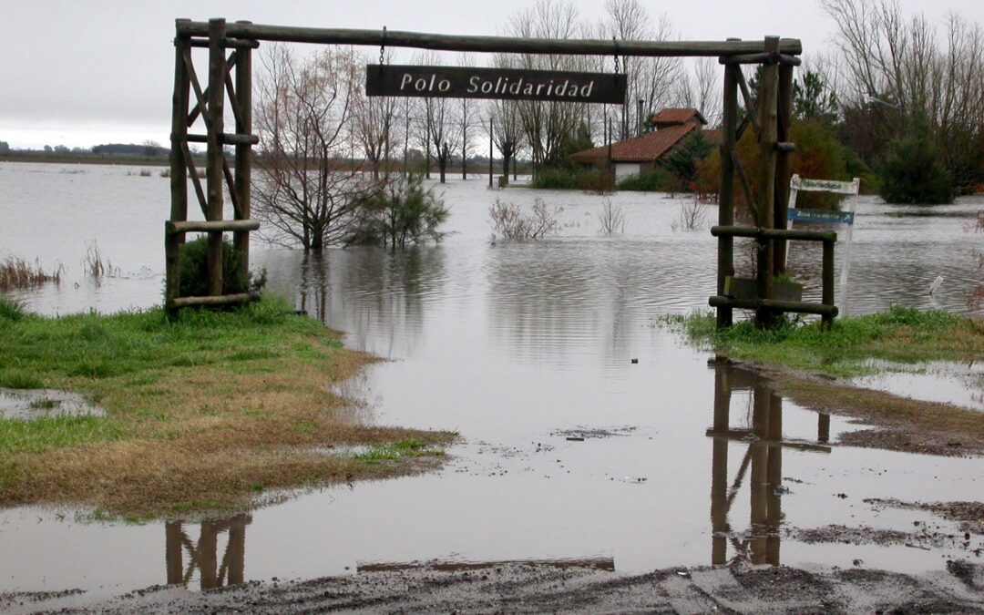 Argentina: Mariapolis Lia covered in water