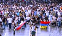 委內瑞拉：衝突與修和之間