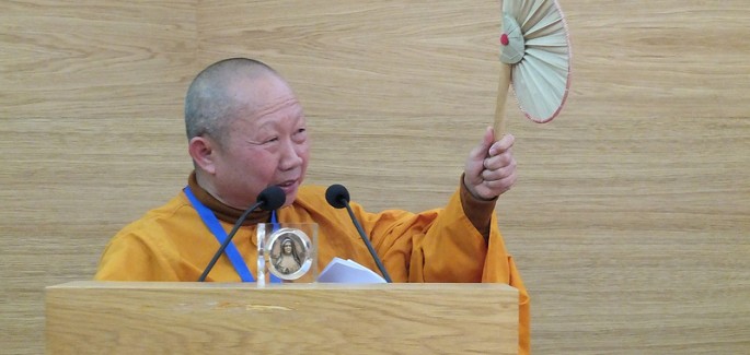 盧嘉勒和各大宗教──合一的紡織廠