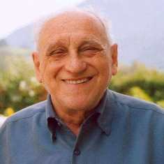 朱里奧•薩魯賈利奧(Giulio Sarrugerio)